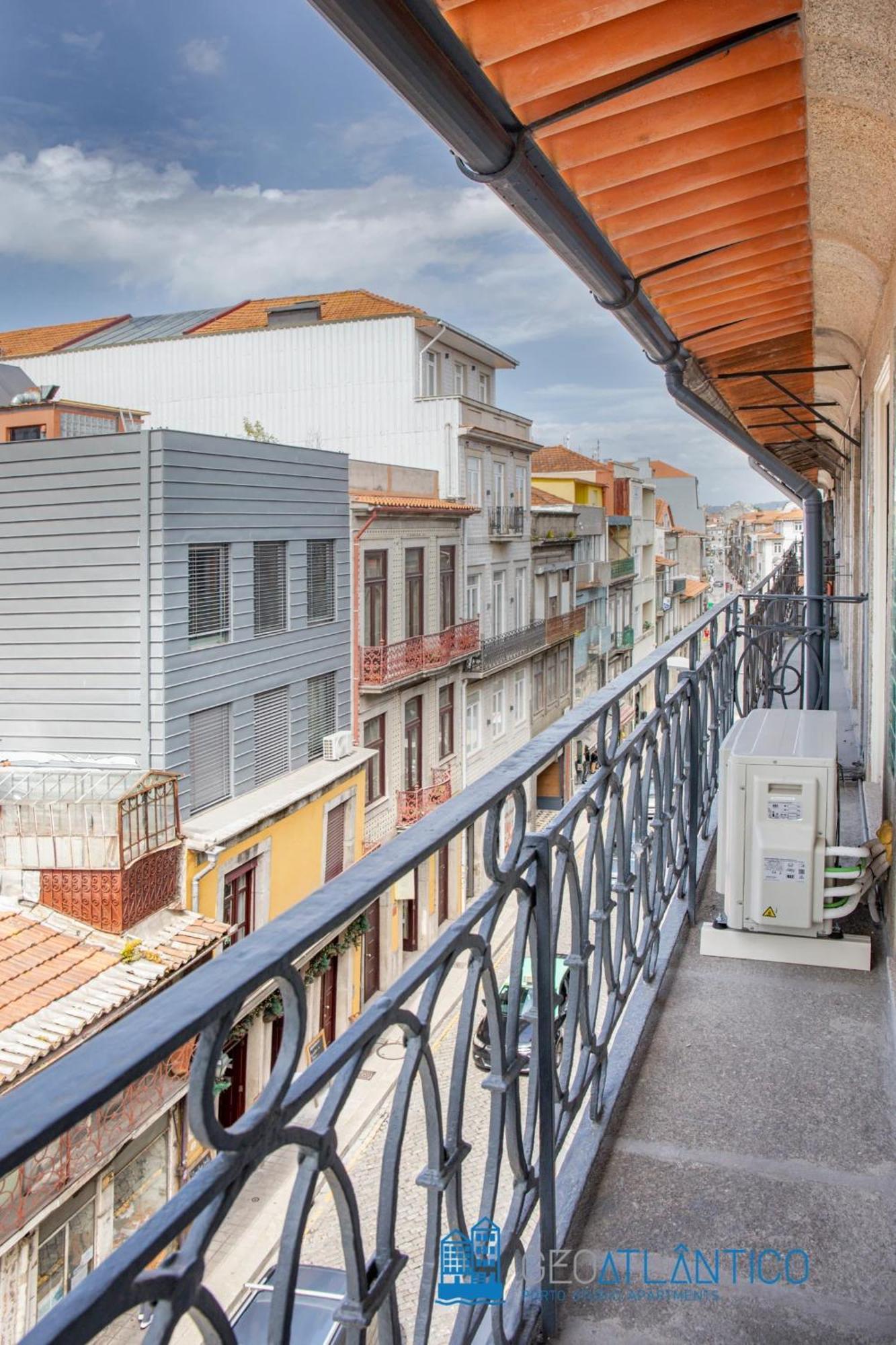 Poveiros Oak Loft - Santo Ildefonso Apartment Porto Exterior foto